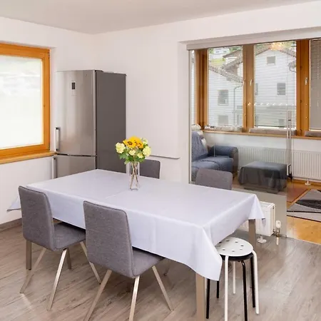 Cosy Flat In Axams, 85 Square Metres Apartment *