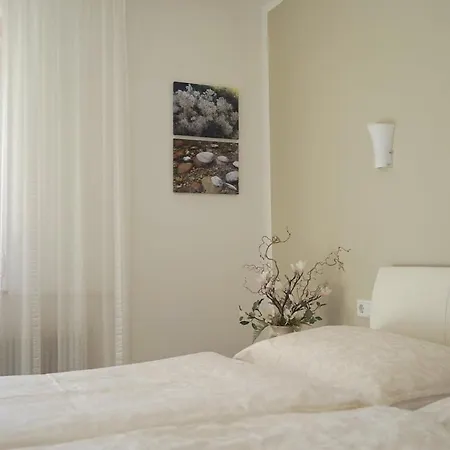 Cosy Flat In Axams, 85 Square Metres Appartement *